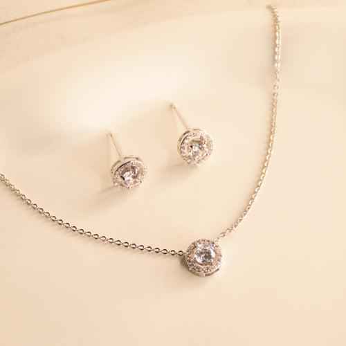 Round Diamond Necklace Gift Set