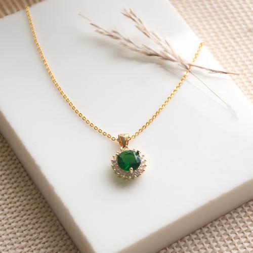 The Enigmatic Emerald Mix Necklace