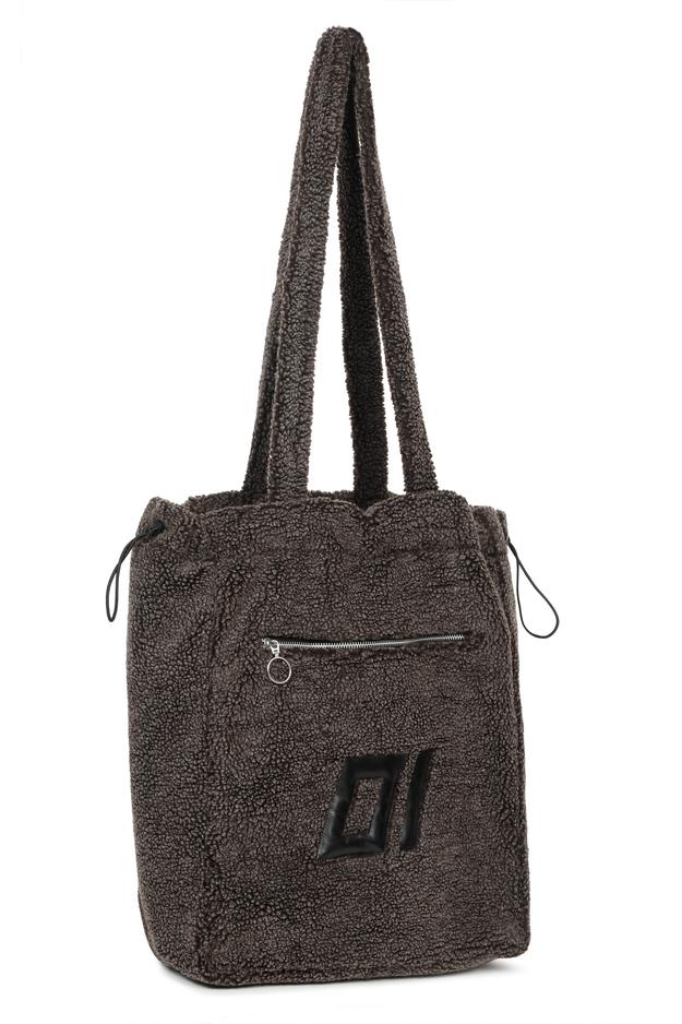 NoughtOne Fur Tote