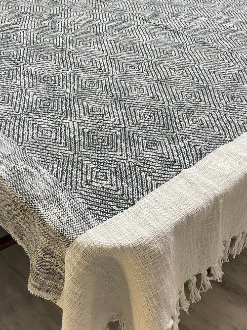 Woven Cotton Table Cloth 6 Seater (90*60 inches)