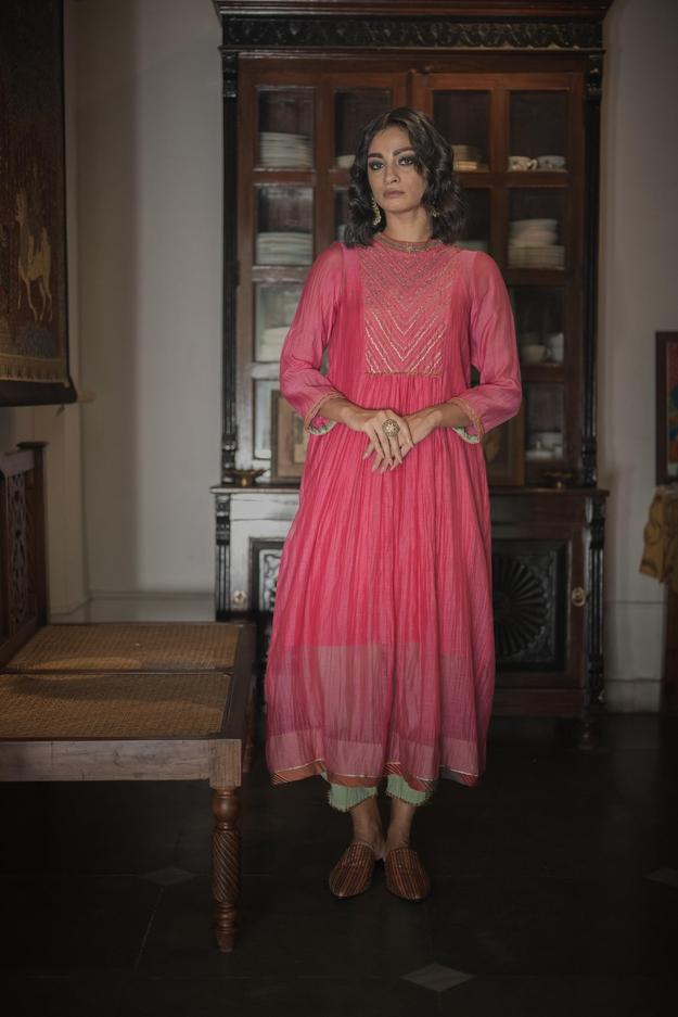 Simrat Kurta