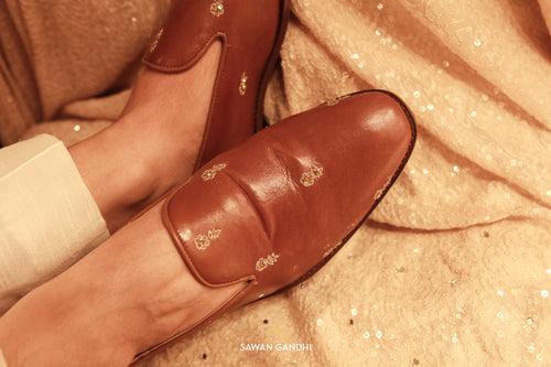 Tan flower booti shoes