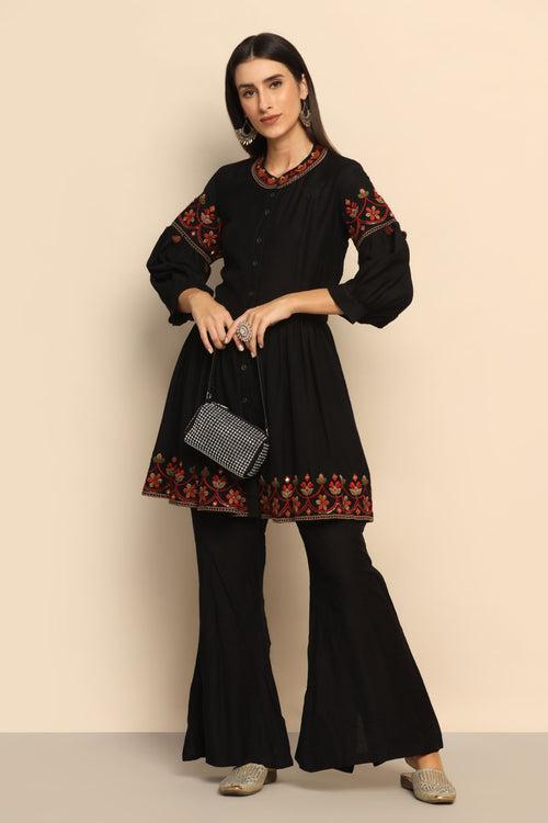 Charming Black Thread Work Tassel Dress - Embrace Effortless Style