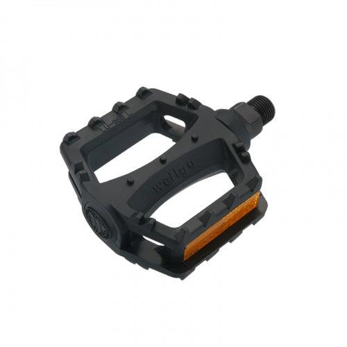 Wellgo Flat Platform Pedals | LU-968, Flat, Plastic, Black, Ball Bearing