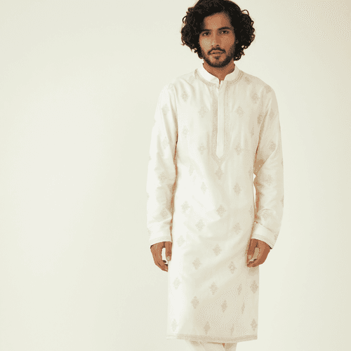 Maahru Kurta Set