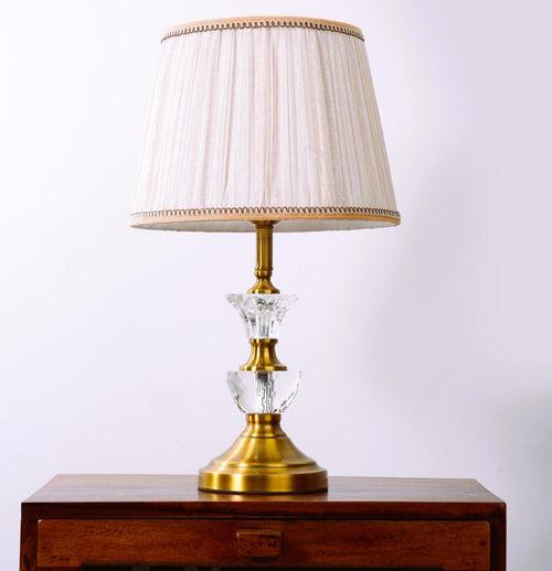 Golden Elegance Vase Shaped Table Lamp – Modern Classic Design