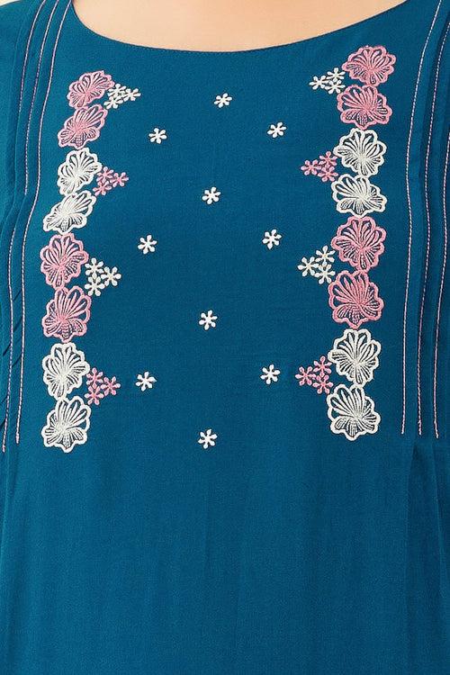 Floral Embroidered With Pin Tuck Yoke Kurta Blue