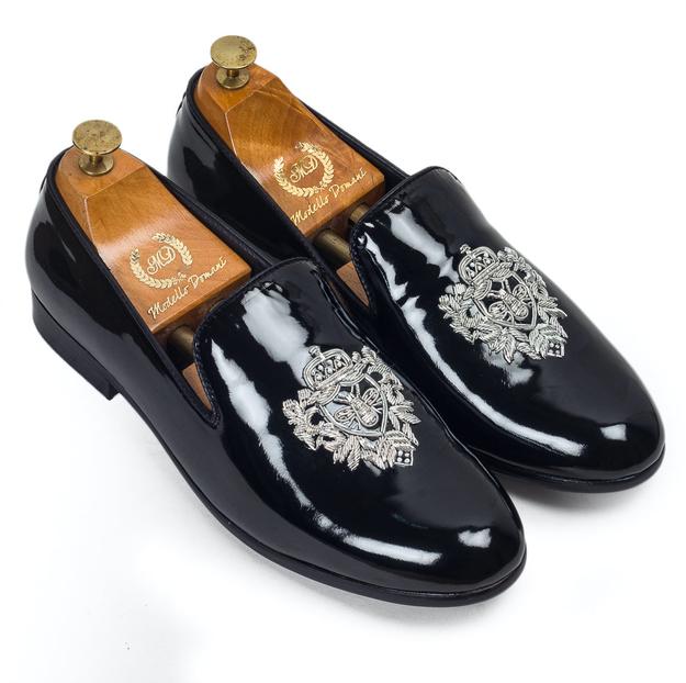 The Regal Bee Slipons (Patent Black)