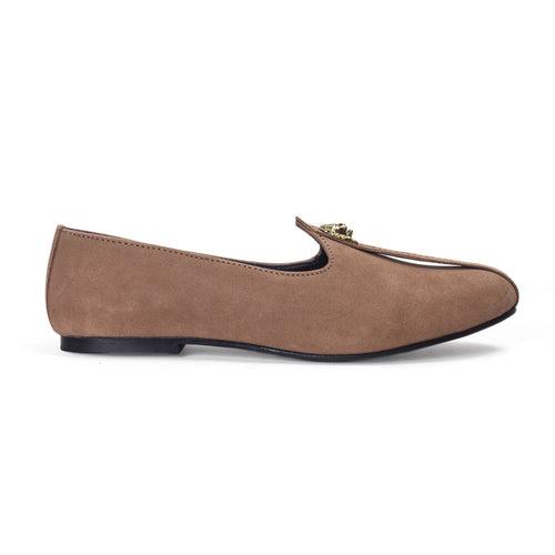 Pasha©️ Suede Juttis (Sand Beige)