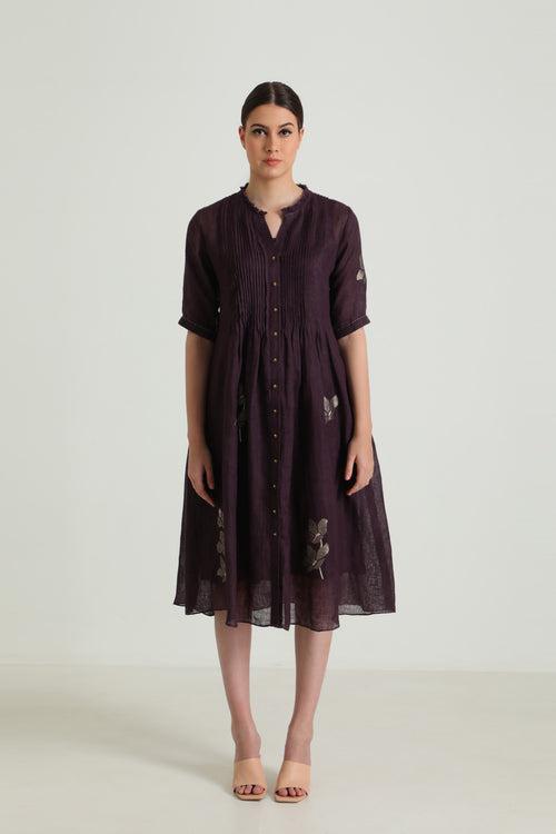 Pleated Dress in Gauze Linen with Embroidery