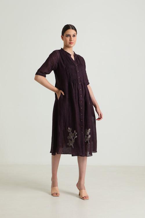 Pleated Dress in Gauze Linen with Embroidery