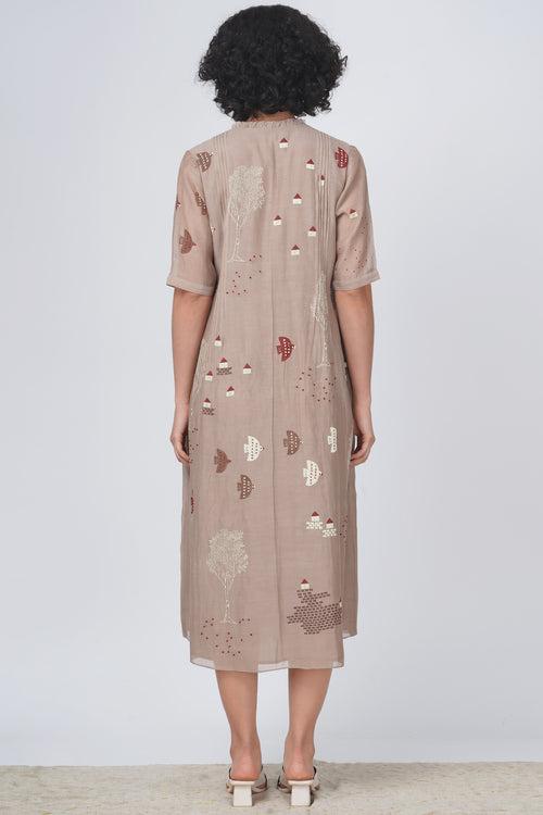 Hakoni print pleated dress in cotton chanderi