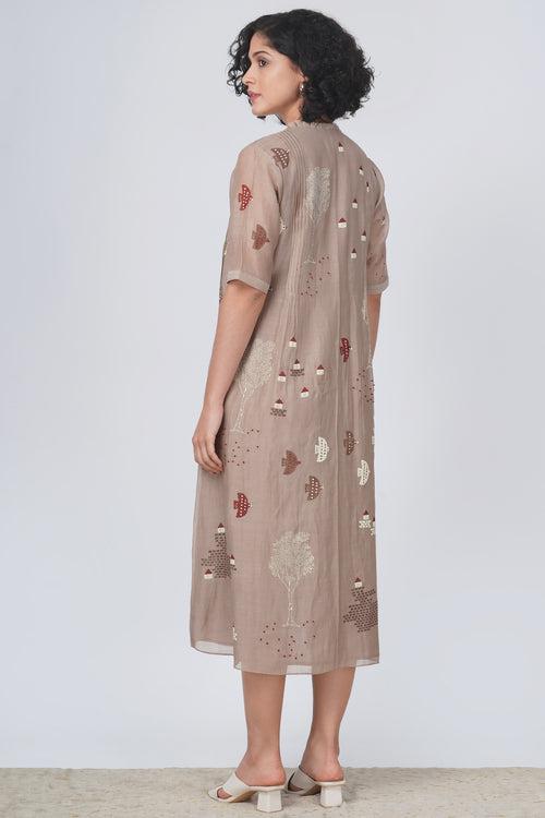 Hakoni print pleated dress in cotton chanderi