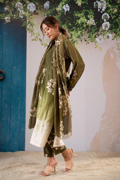 Discharge Print Ombre  Kurta Set With Organza Dupatta