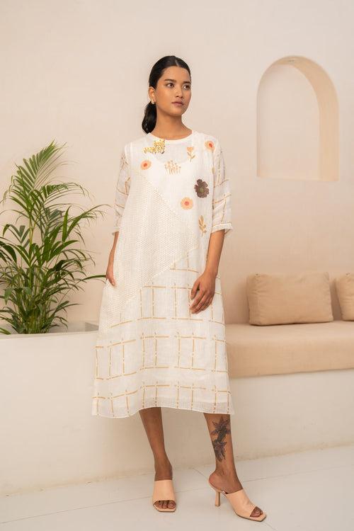 IVORY EMBROIDERED CHECKS LINEN DRESS