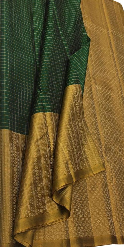 Green Handloom Kanjeevaram Pure Silk Saree - Elegant and Luxurious