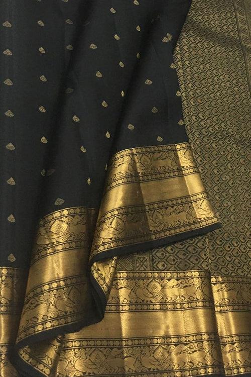 Exquisite Black Handloom Kanjeevaram Silk Saree