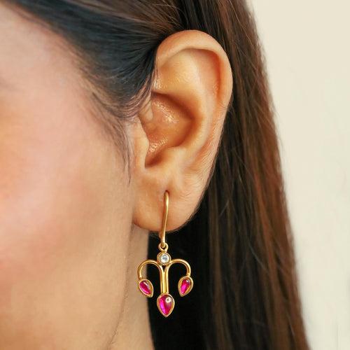 Silver elegant sui dhaga earring