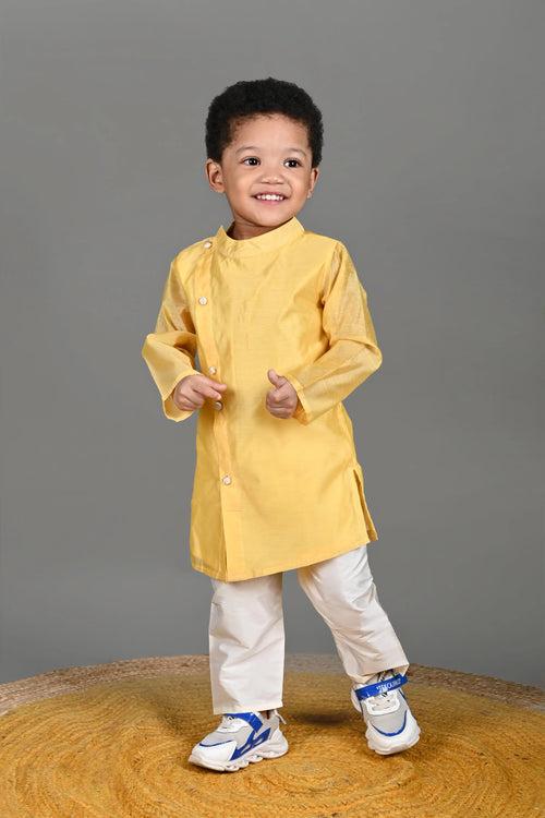 Ethnic Essence Kurta Set