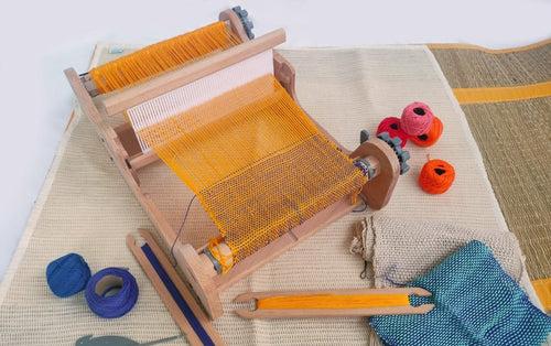 DESKTOP HANDLOOM - Table Top Model