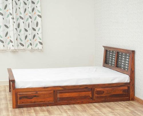 Sweden Solid Wood Queen Size Bed with Box Storage