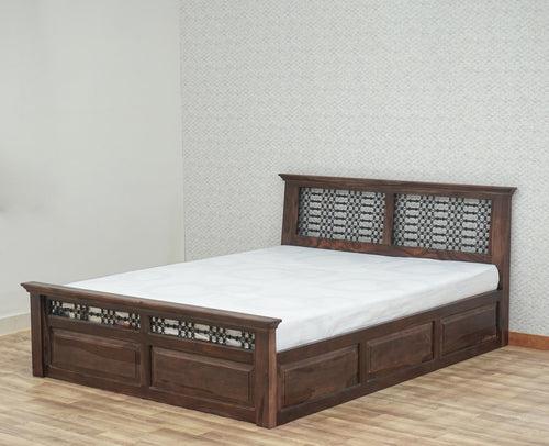 Sweden Solid Wood Queen Size Bed with Box Storage