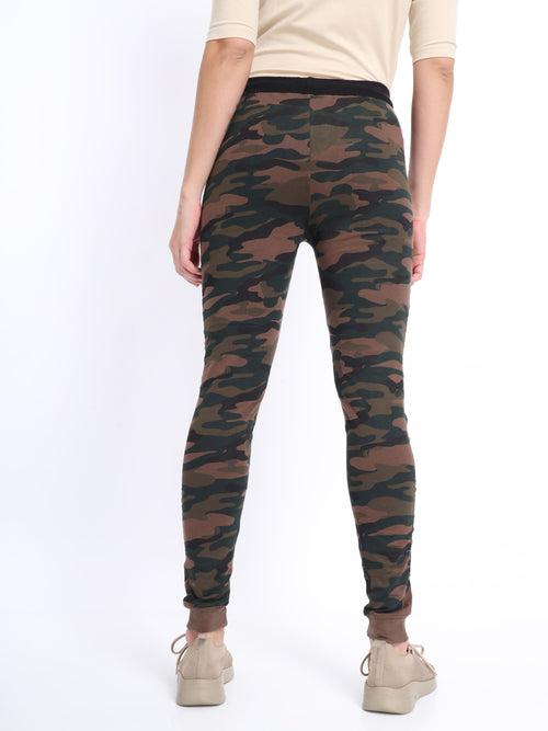 Women Camo Jogger