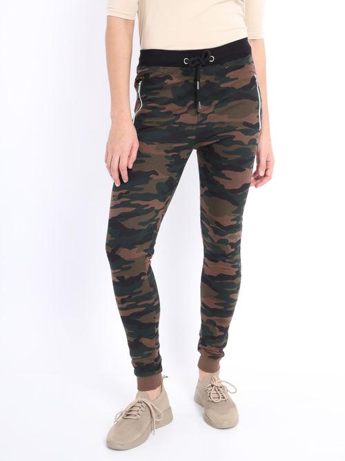 Women Camo Jogger