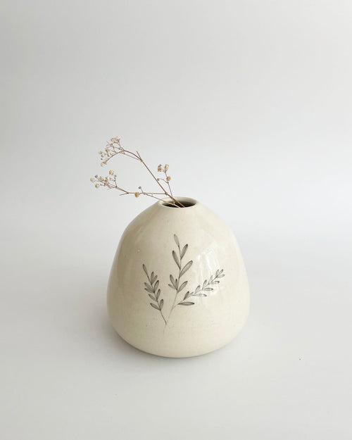 Mistletoe Flower Vase (1 Piece)