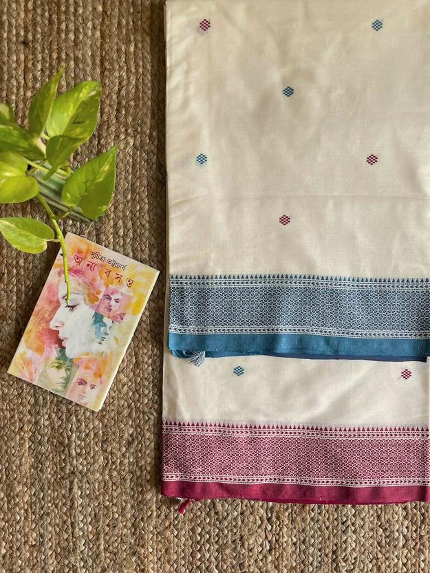 'TUSHARIKA' Handwoven Bengal Cotton