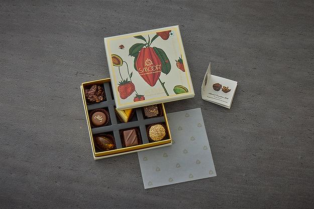 Luxury Chocolate - Box of 9 - Smoor Corporate Gifts