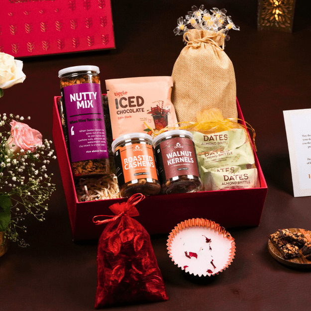 Radiant Diwali Delight Gift Box - Omay Foods Corporate Gifts