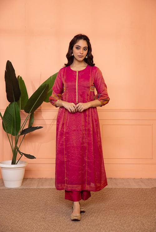 Pink Side Chunat Sia Kurta Set