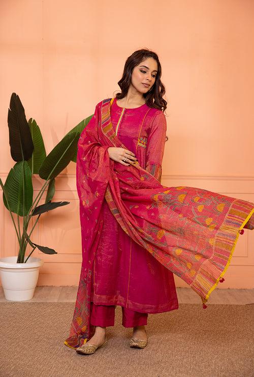 Pink Side Chunat Sia Kurta Set