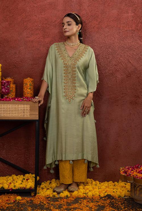 Pista Green Rooh Kaftan Set