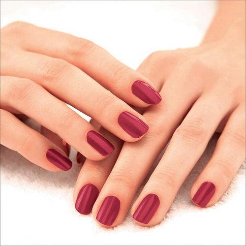 Lakme 9To5 Primer + Gloss Nail Colour