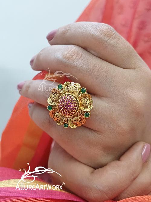 Traditional Ring