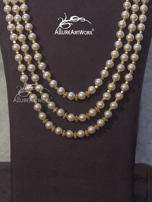 Pearl Neckpiece