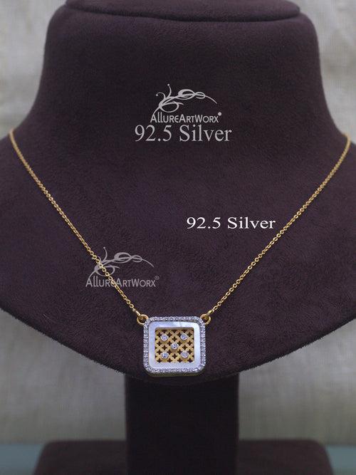 Nora Silver Pendant Set