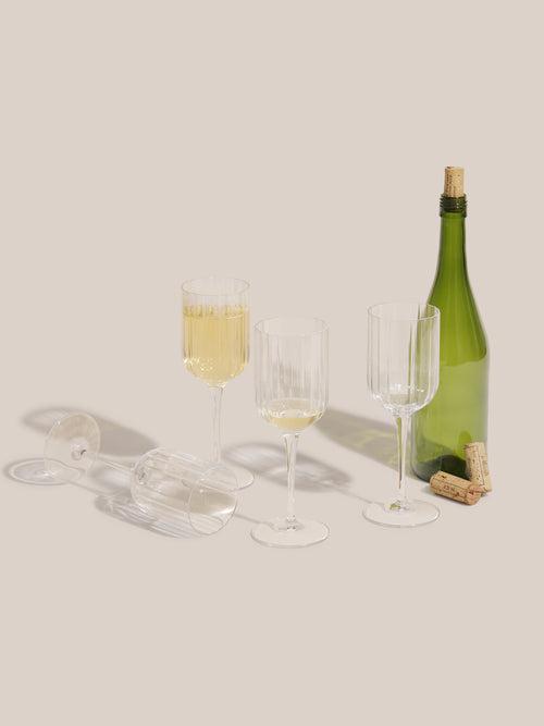 Stria White Wine Glass