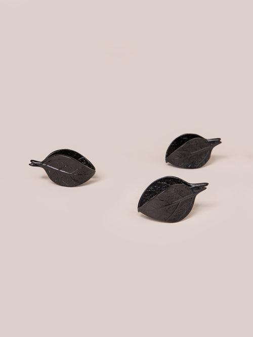 Autumn Leaf Napkin Ring - Black