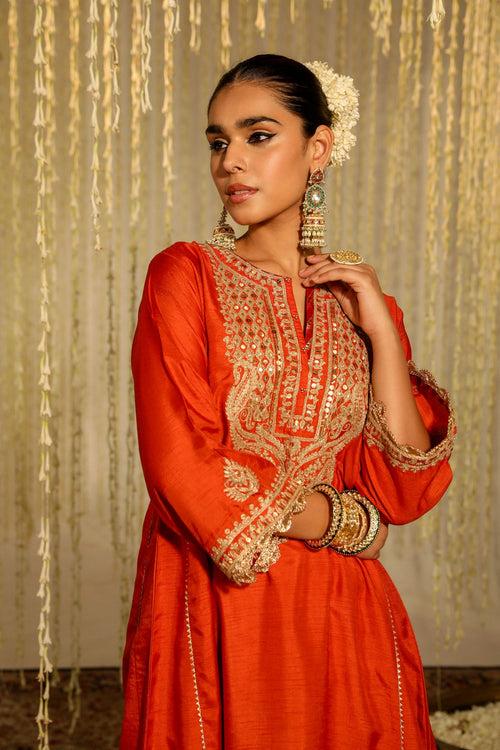 MEHREEN - Burnt Orange