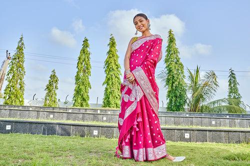 Star Cluster (Saree)