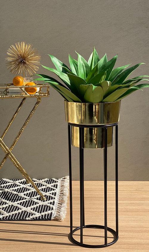 Golden Metal Planters & Pot - Set of 2