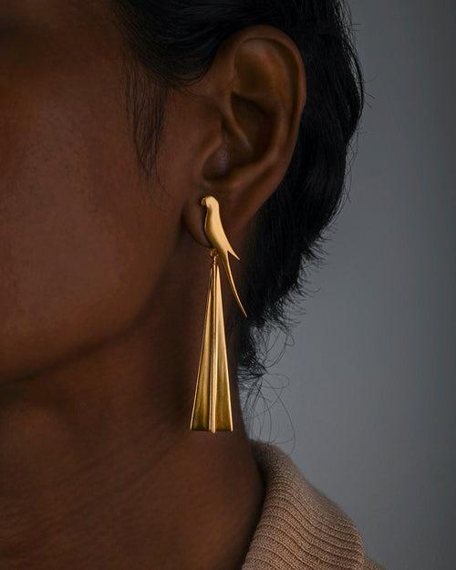 Fashion Jewellery-24K Gold plated Brass-Earring Perched tota-Gold-R2023-01-ER-G-Fashion Edit Rumri Jewellery