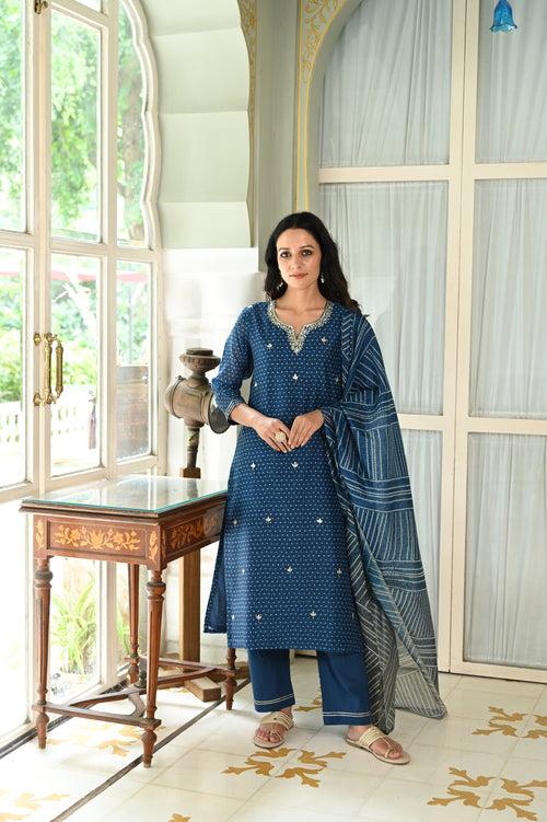 Grey Azeez Chanderi Kurta With Pant And Dupatta