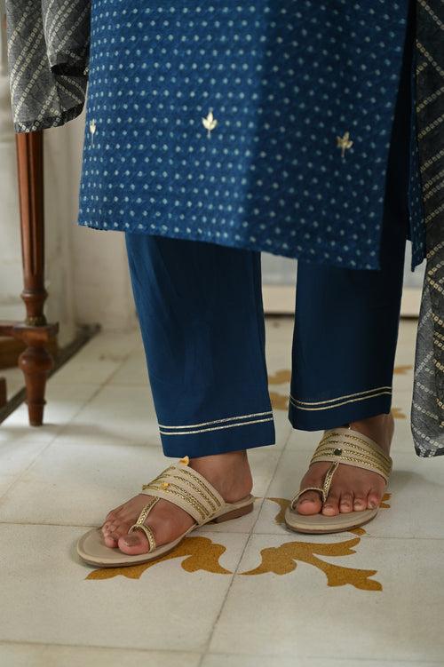 Grey Azeez Chanderi Kurta With Pant And Dupatta