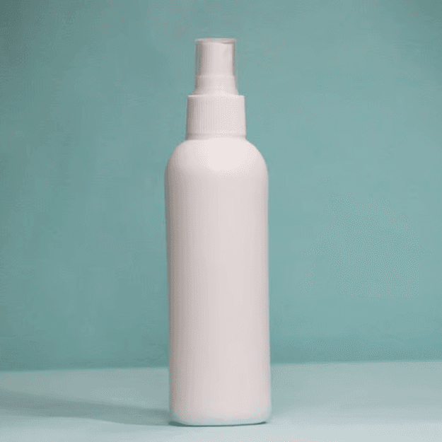 50ml White Bullet Plastic Bottle with Mist Spray Pump