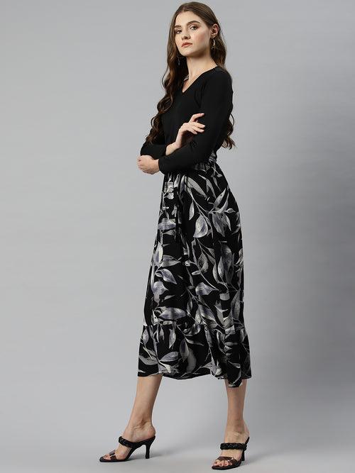 Black and Grey Floral Print A-Line Tiered Midi Dress with Belt