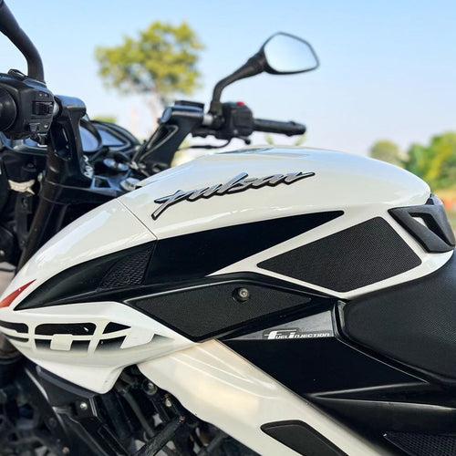 MaxxGripp Tank Grip for Bajaj Pulsar NS